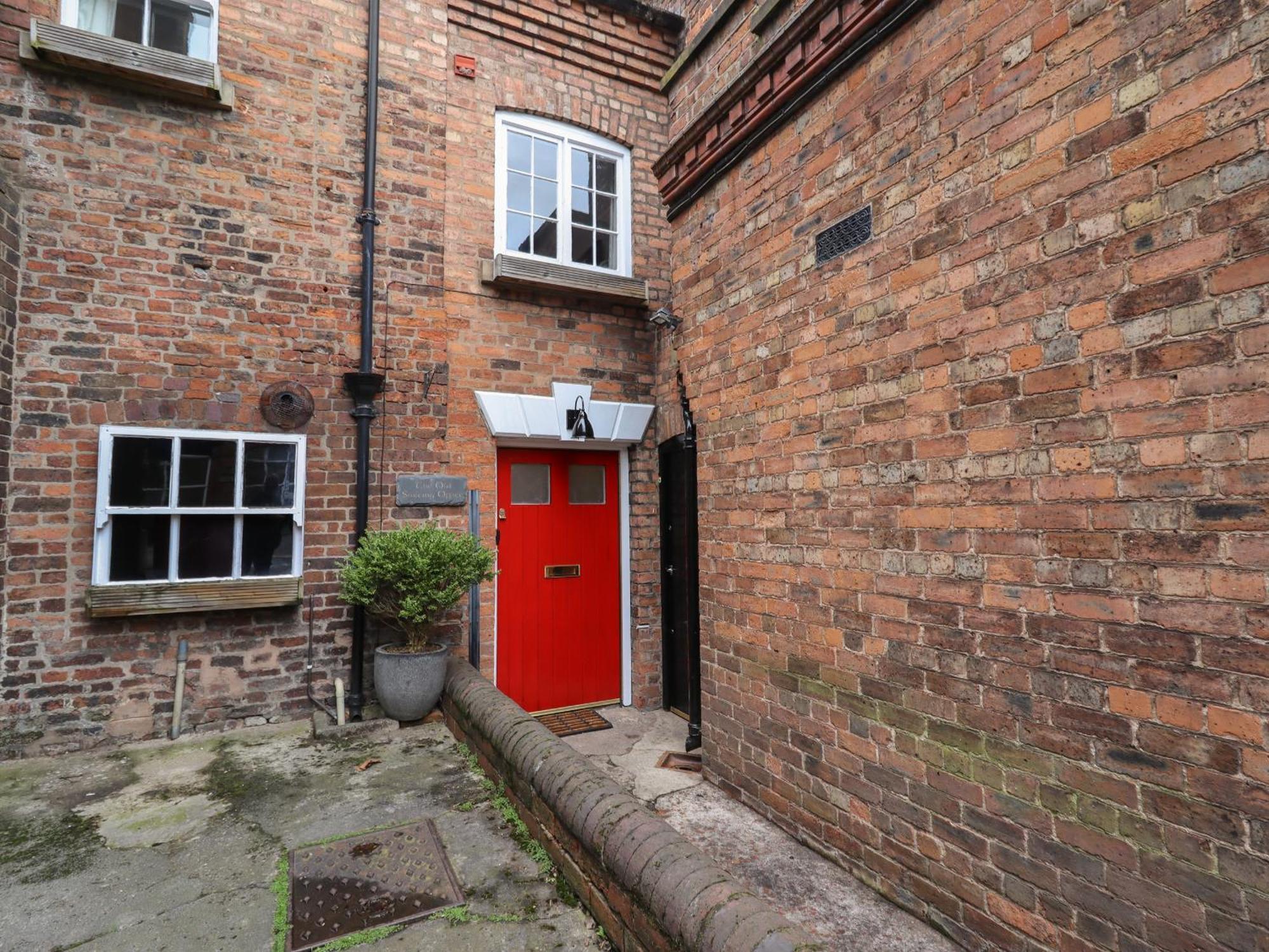 Villa The Old Sorting Office Hawarden Exterior foto